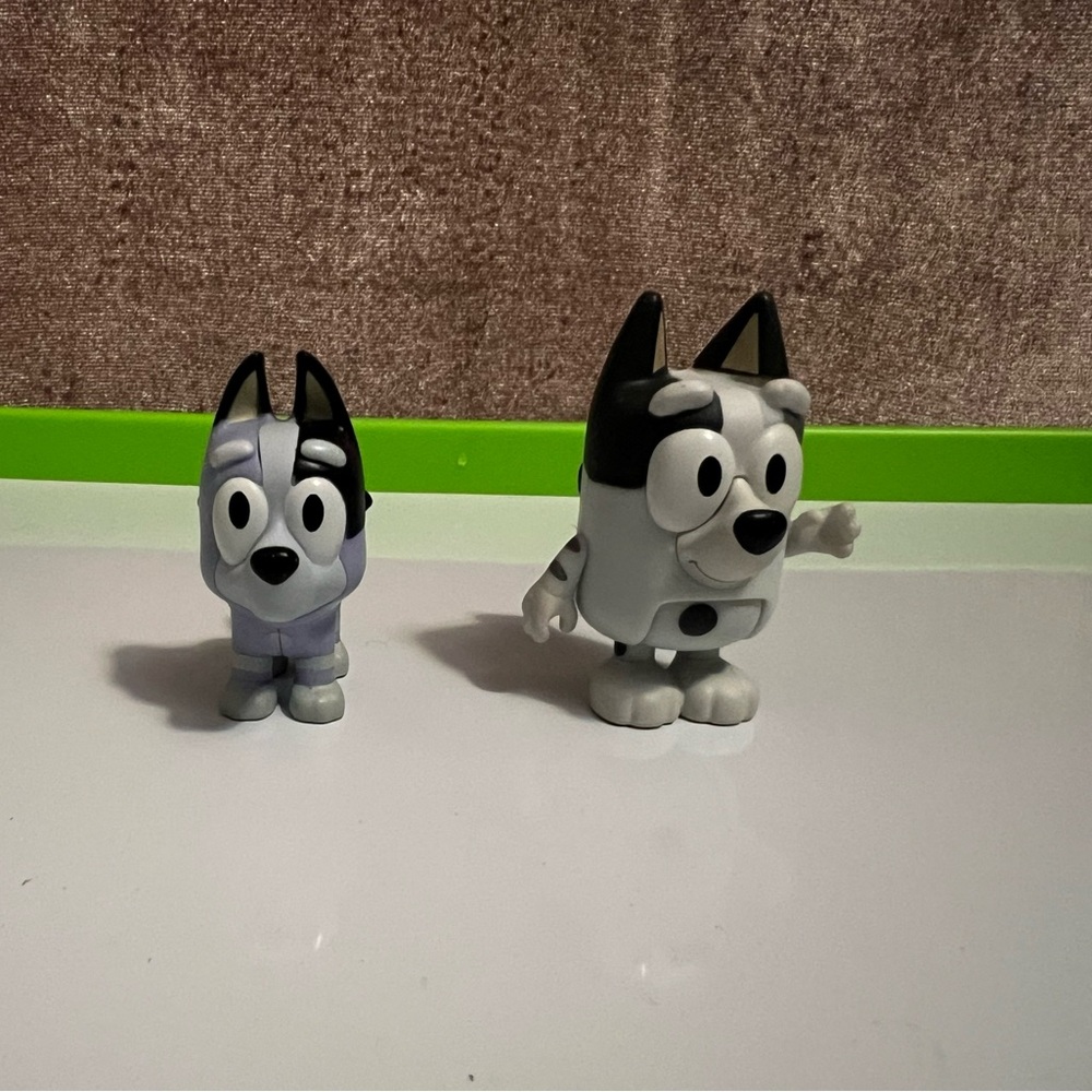 Muffin & Socks Figurines